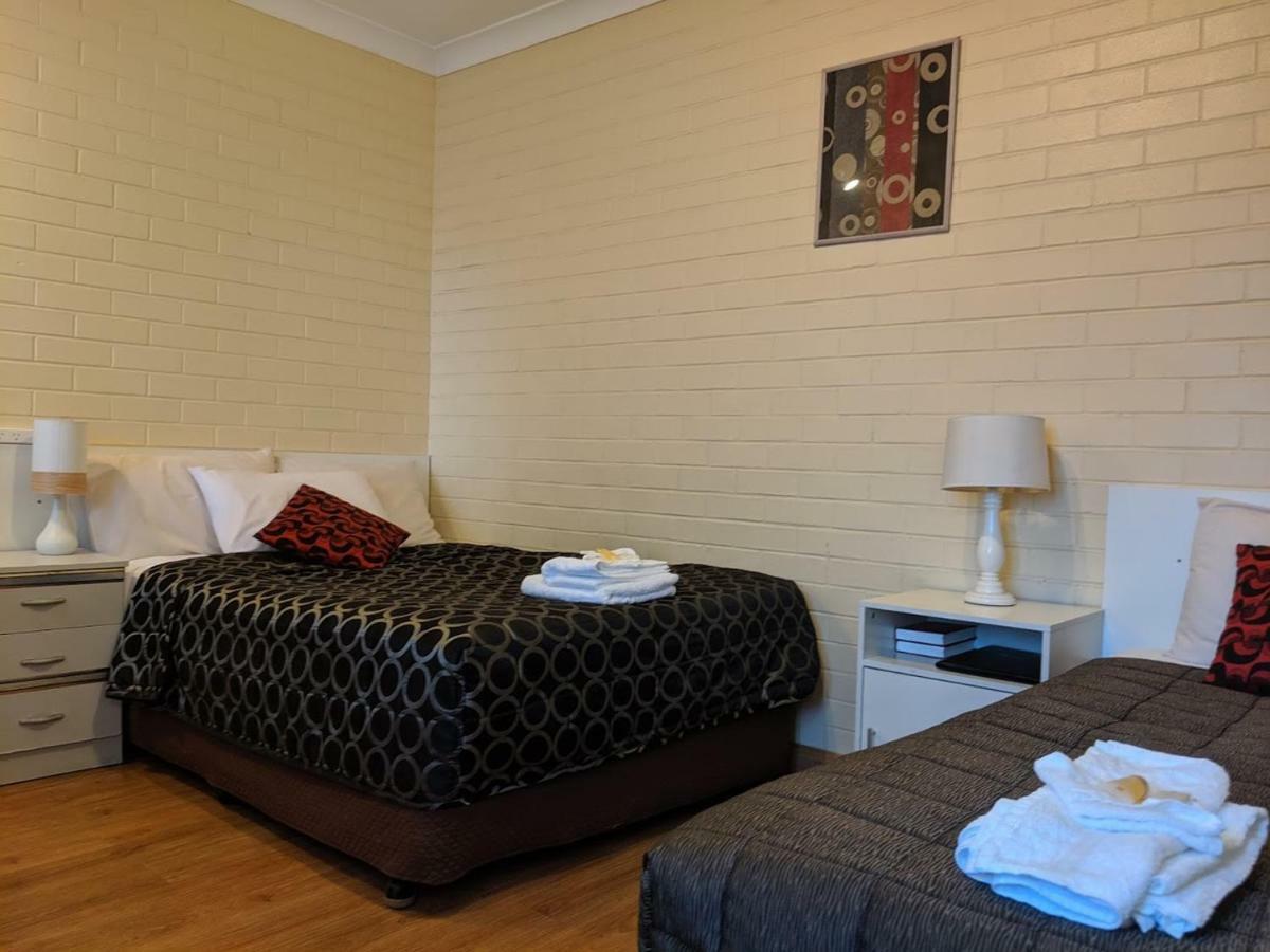 Bondi Motel Moree Exterior photo